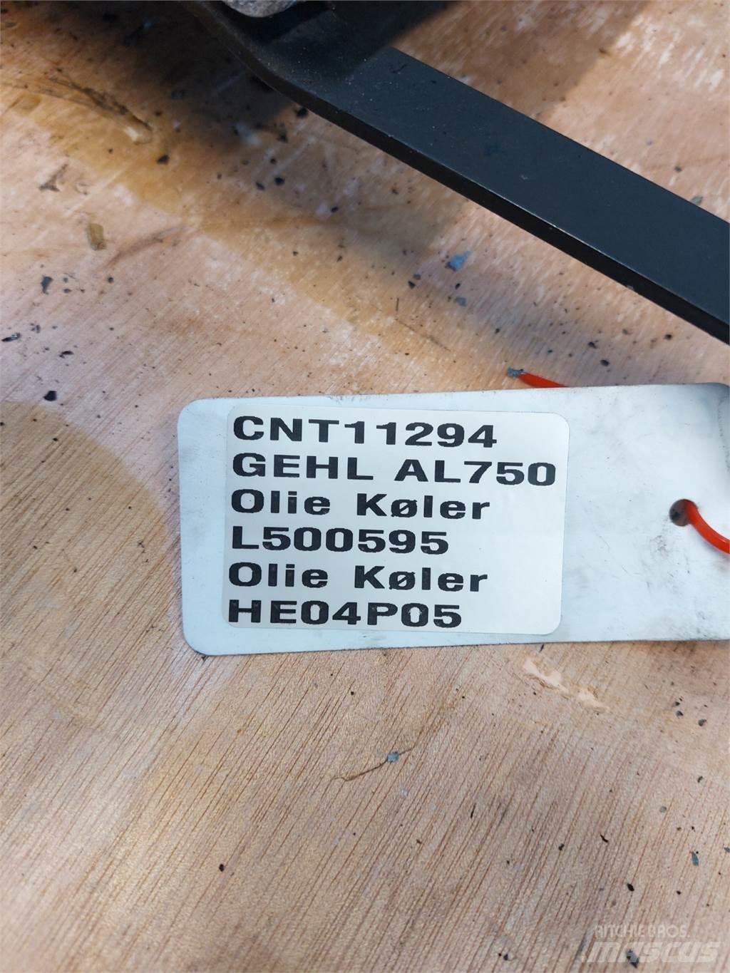 Gehl AL750 Radiators