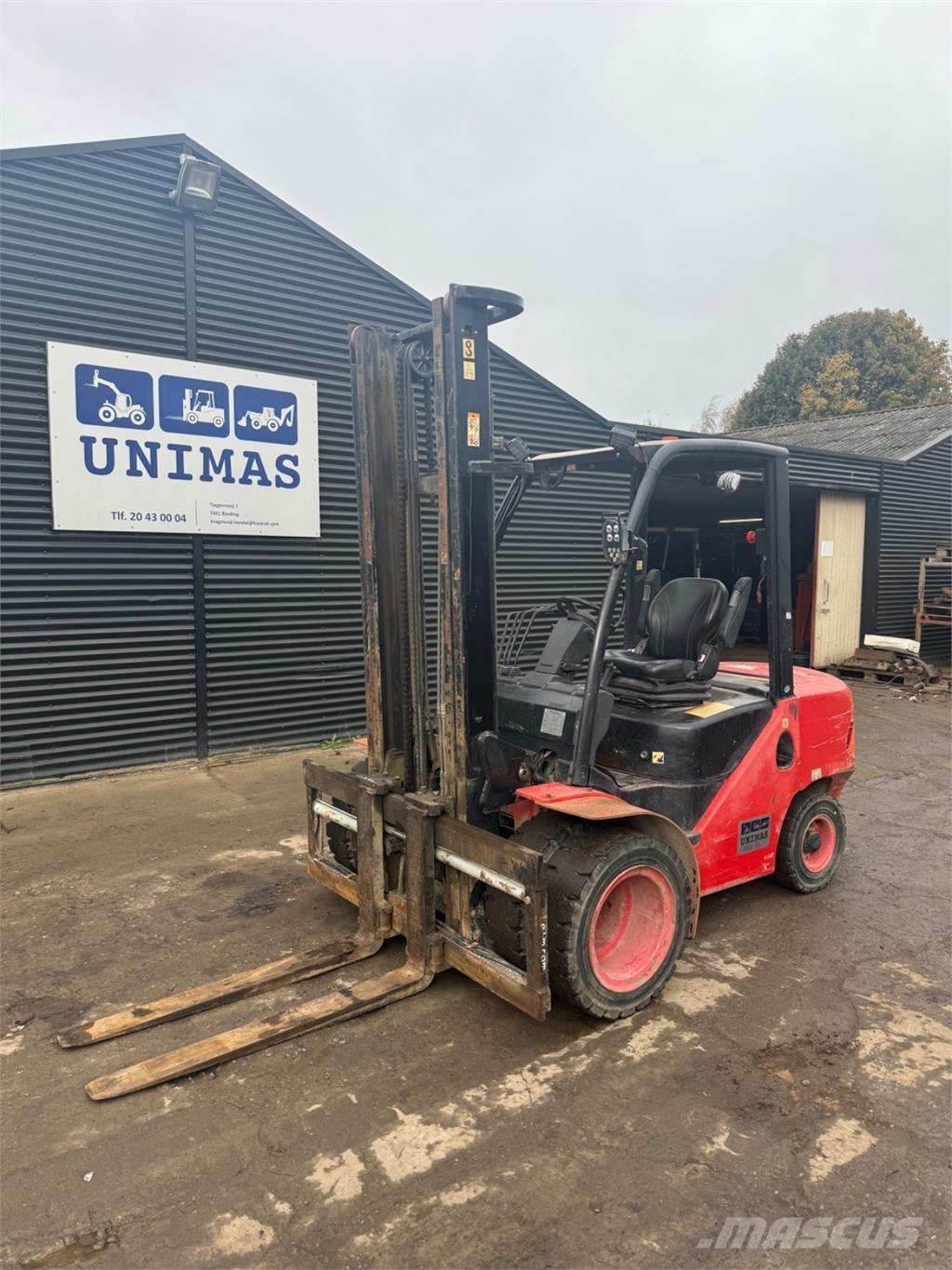 Hangcha CPCD30 Diesel trucks