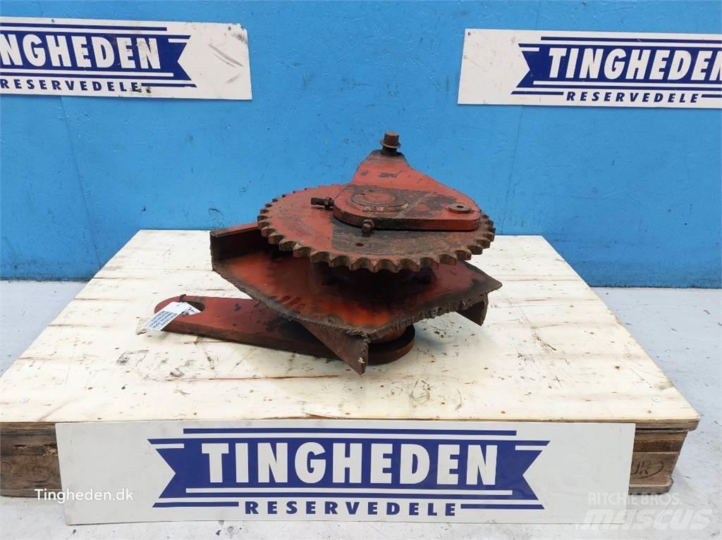 Hesston 4900 Transmission
