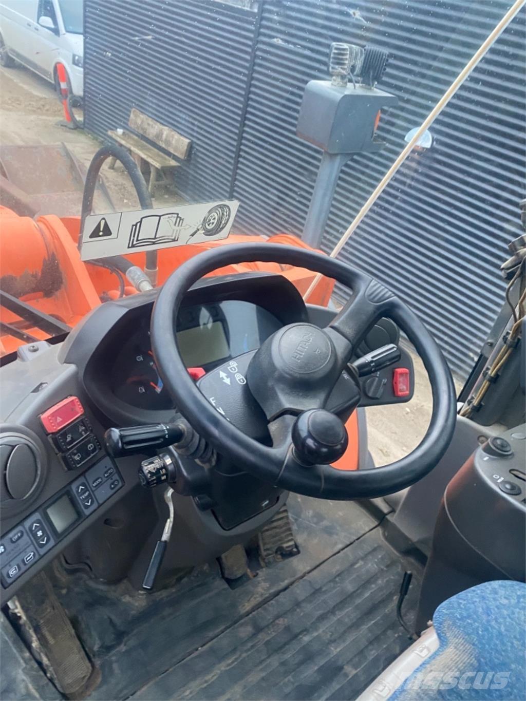 Hitachi ZW310 Wheel loaders