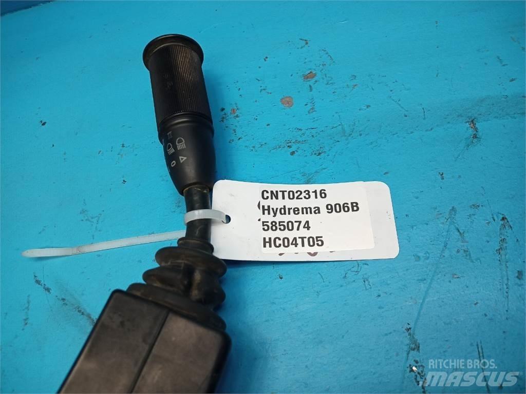 Hydrema 906B Electronics