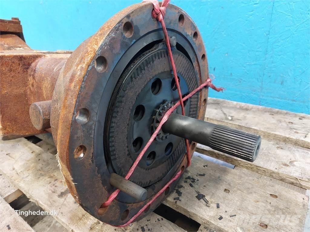 JCB 4CX Axles