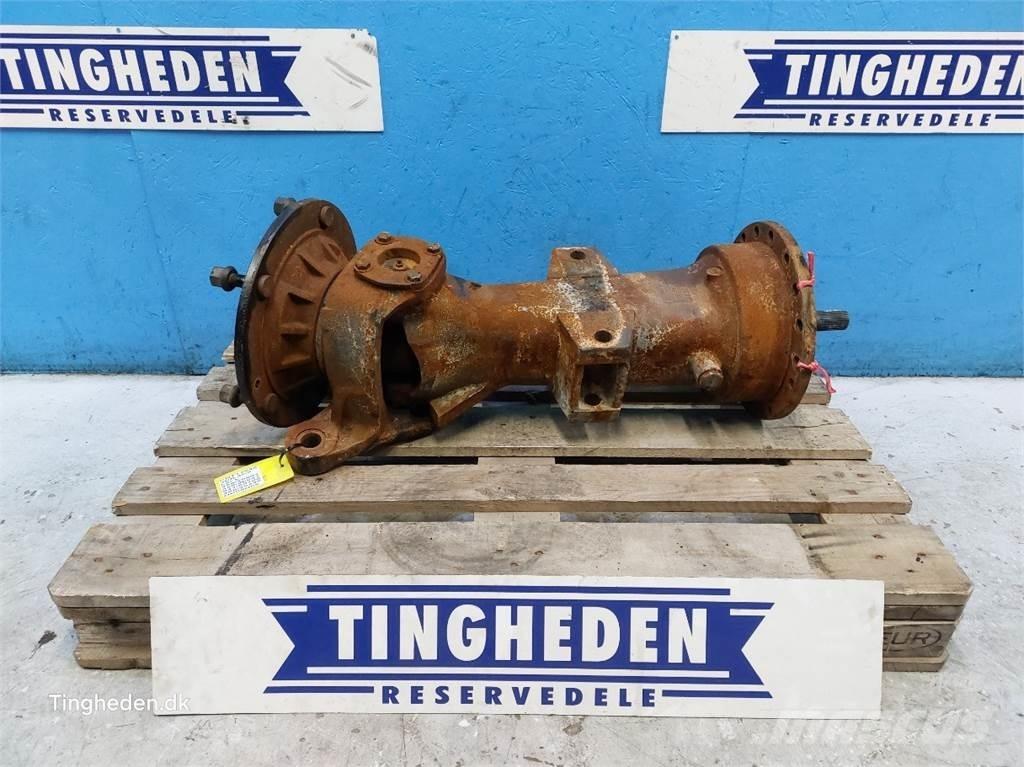 JCB 4CX Axles