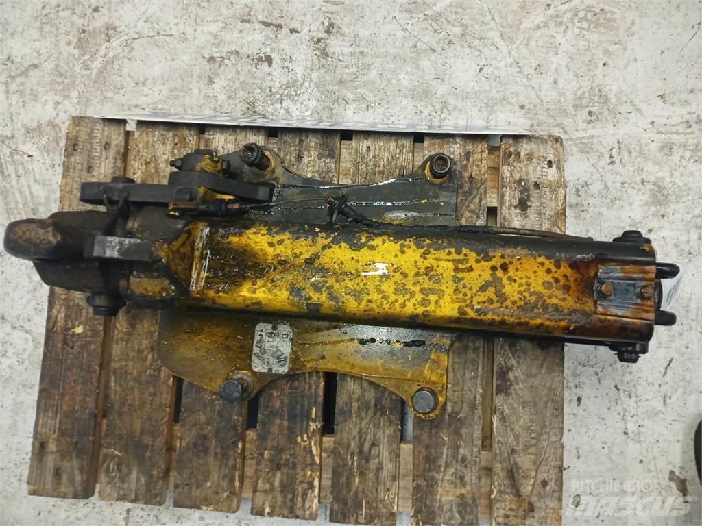 JCB 536-70 Quick connectors