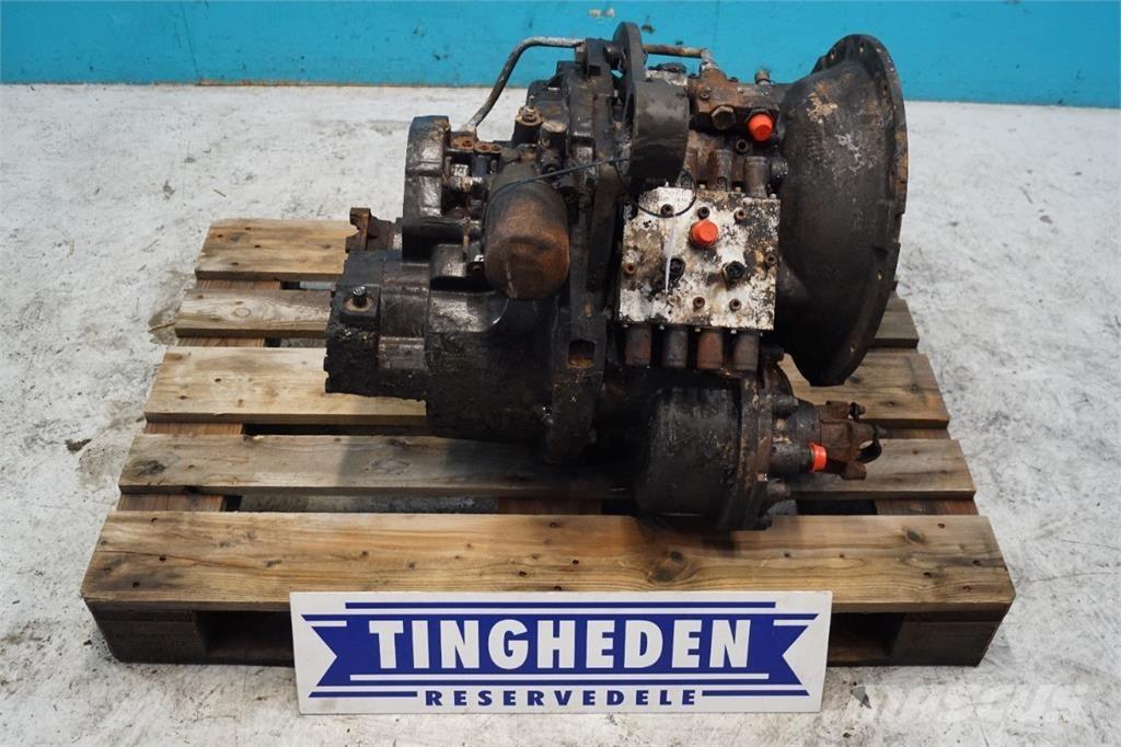JCB 536-70 Transmission