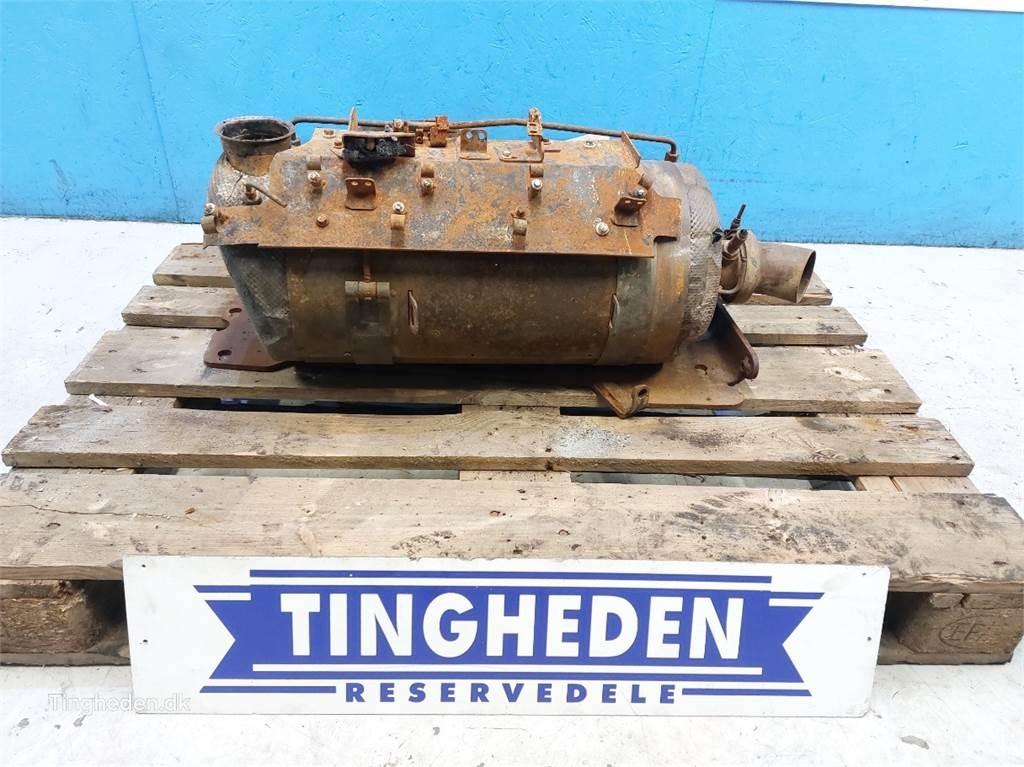 JCB 560-80 Engines