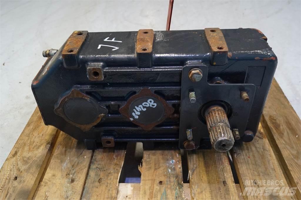 JF Fodervogn Mixer feeders