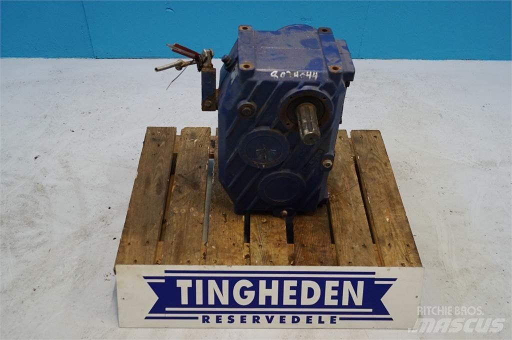 JF Fodervogn Mixer feeders
