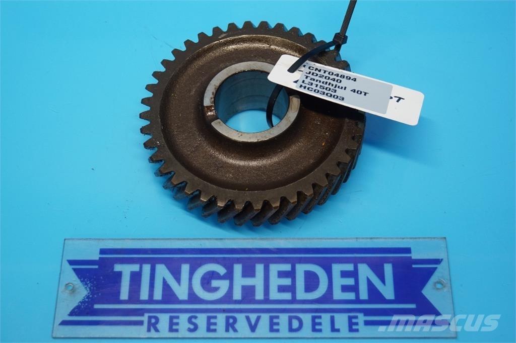 John Deere 2040 Transmission