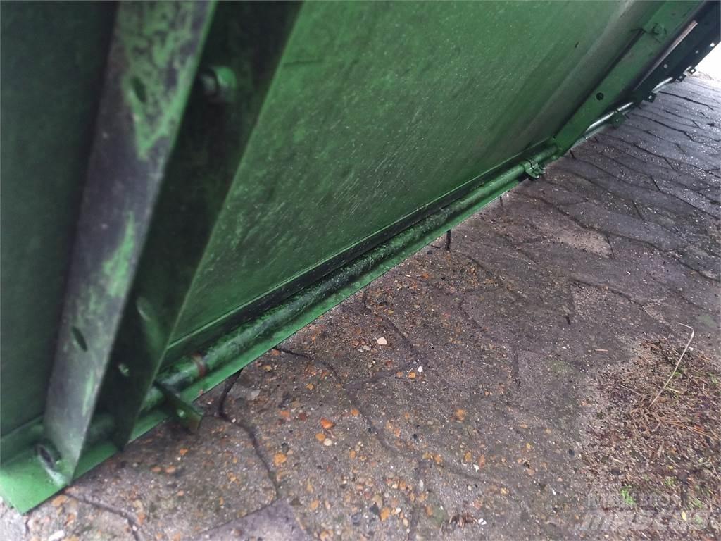 John Deere 2054 Agriculture - Others