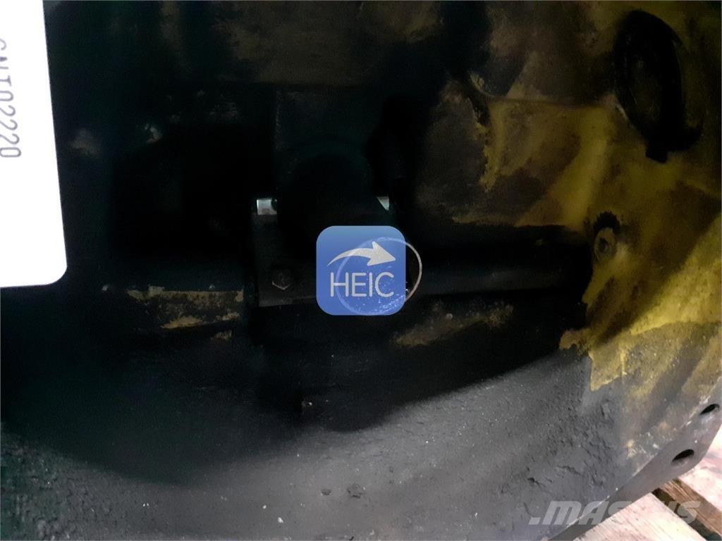 John Deere 2120 Transmission