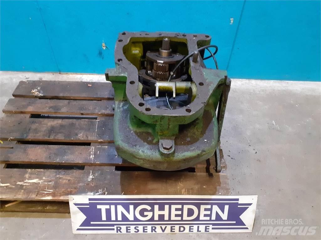 John Deere 4040 Transmission