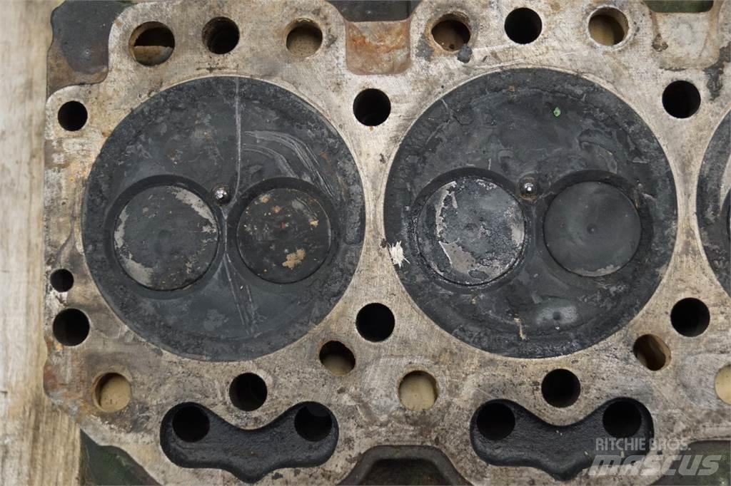 John Deere 4239 Engines