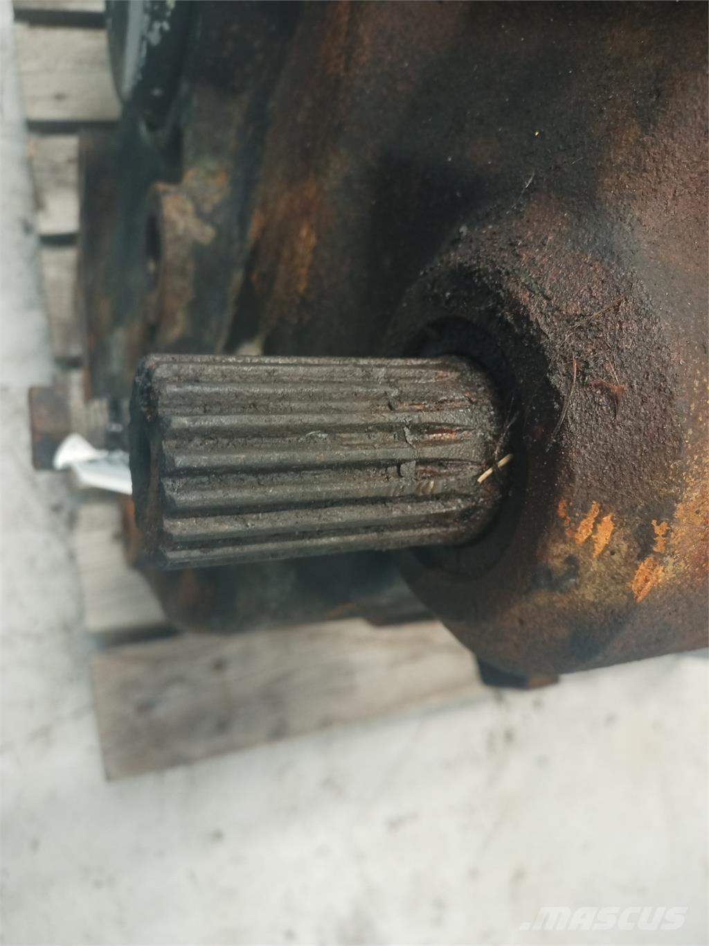 John Deere 9680 Combine harvester accessories