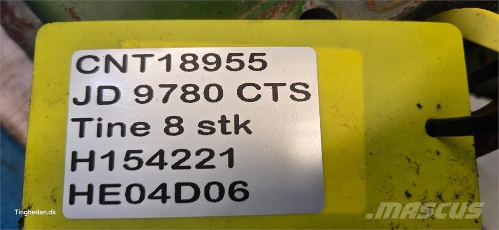 John Deere 9780 Combine harvester accessories