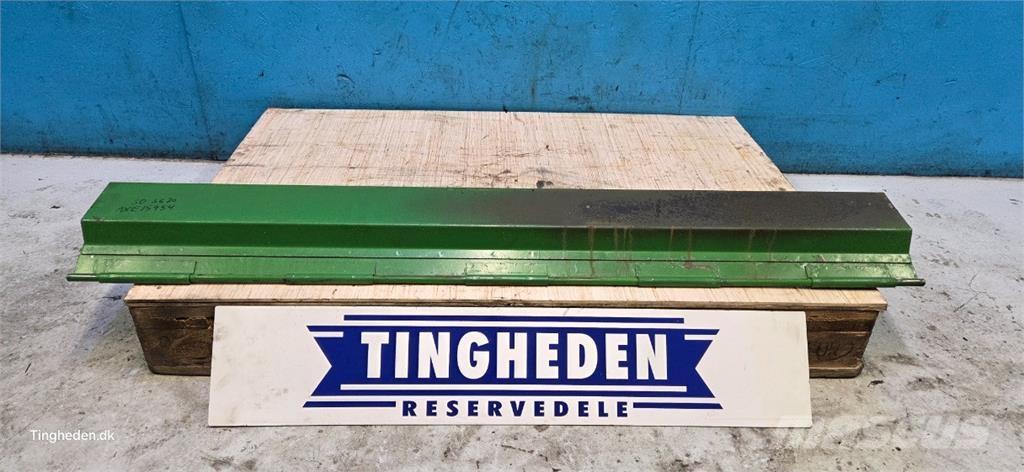 John Deere S670 Combine harvester accessories