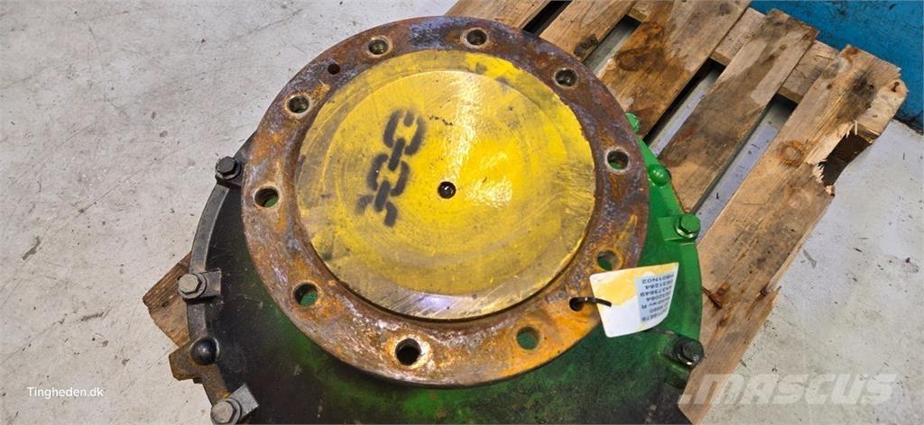 John Deere S690 Combine harvester accessories