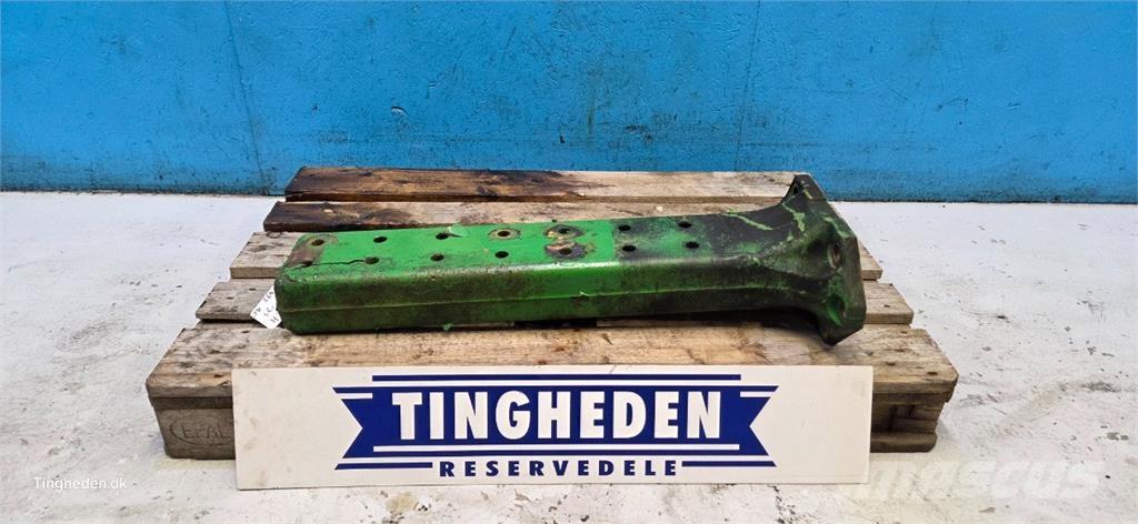 John Deere S690 Combine harvester accessories