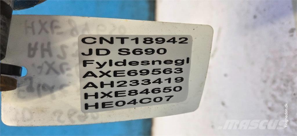 John Deere S690 Combine harvester accessories