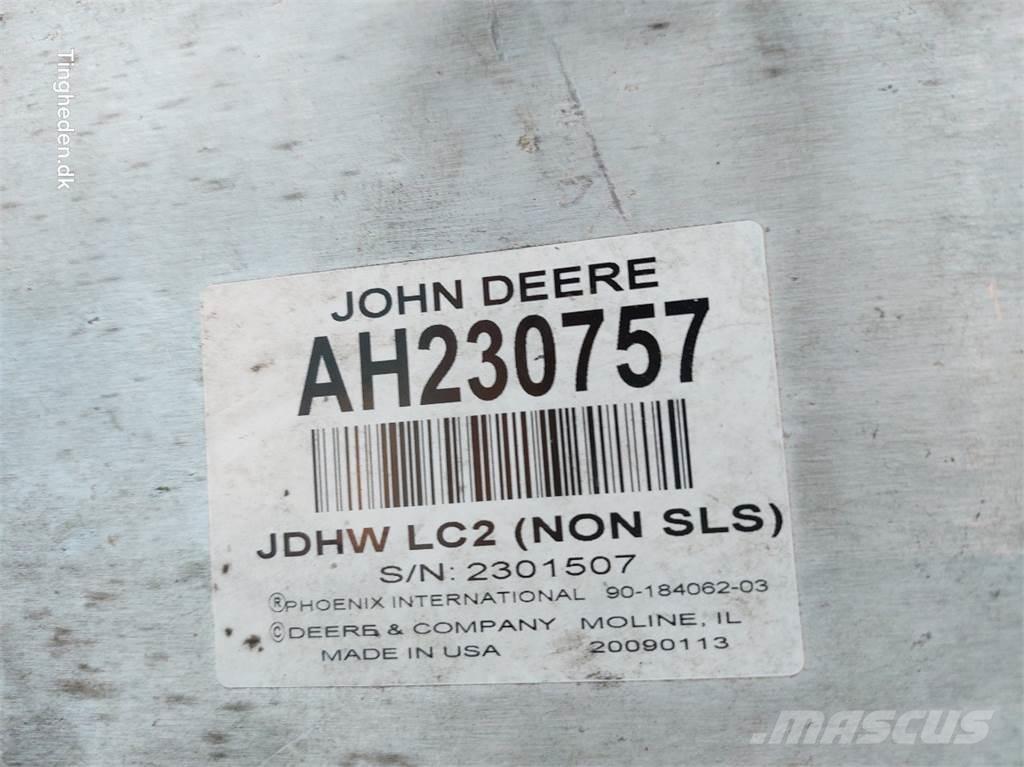 John Deere T660I Electronics