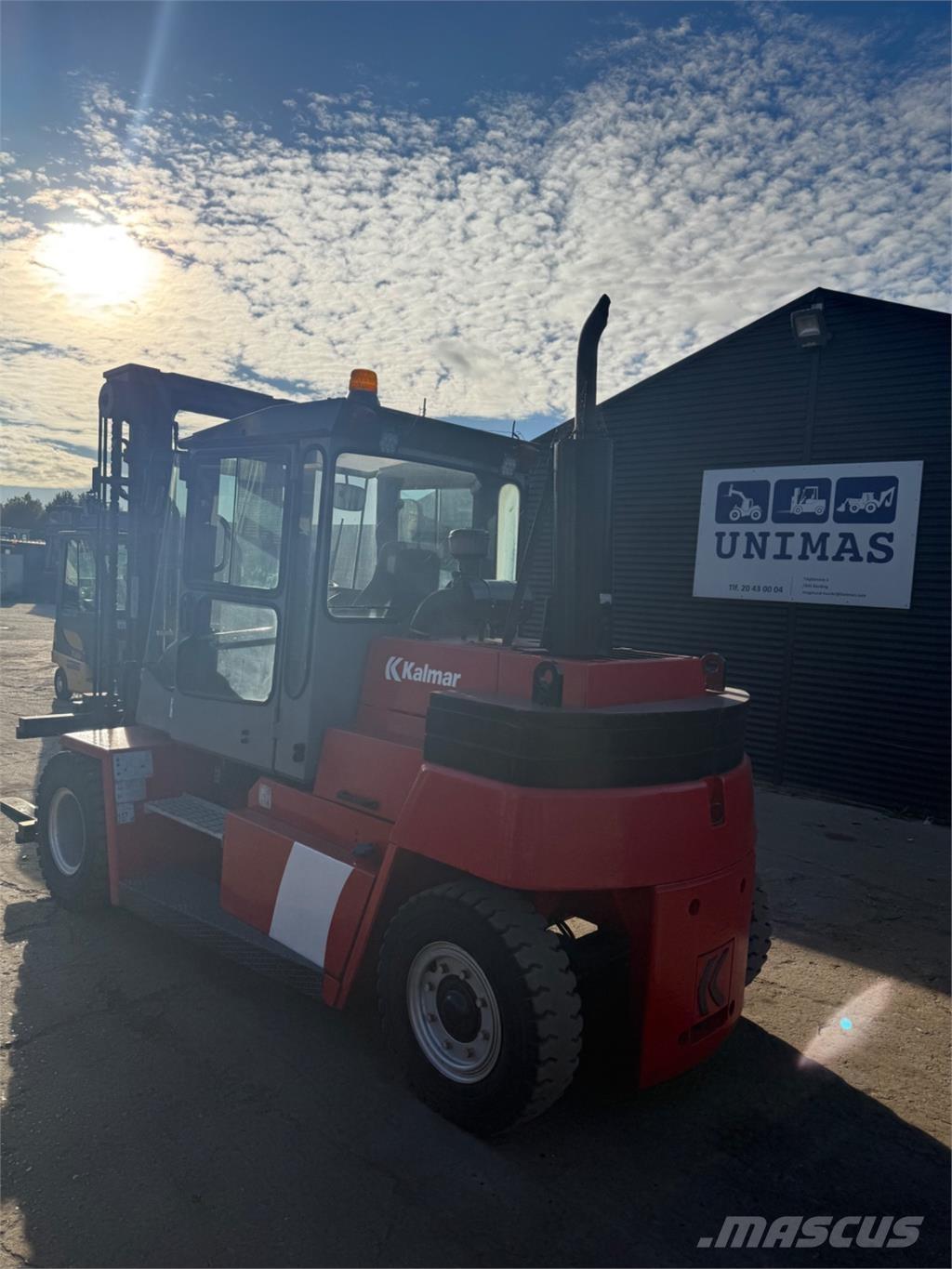 Kalmar DCD80-6 Diesel trucks