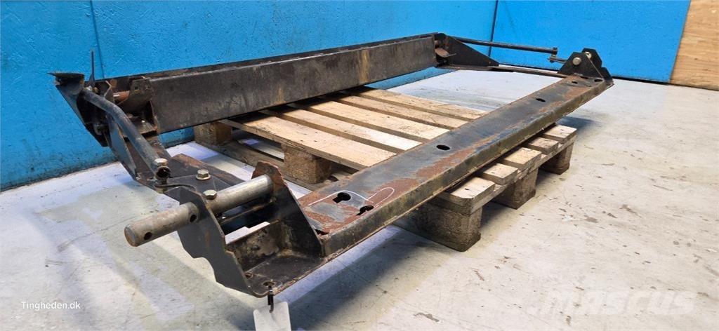 MacDon  Combine harvester accessories