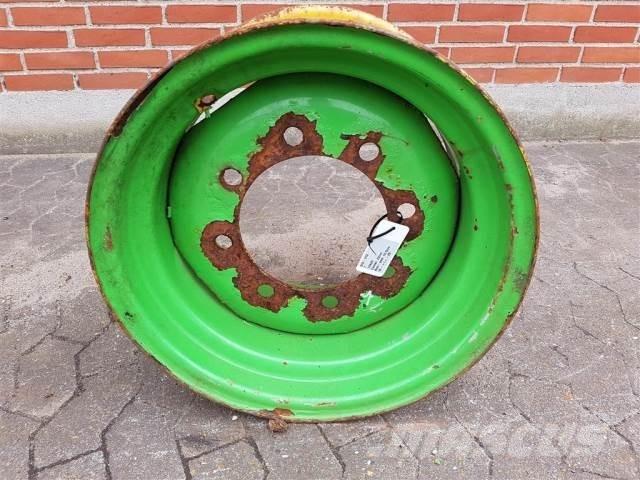 Merlo 20 13X20 Tyres, wheels and rims