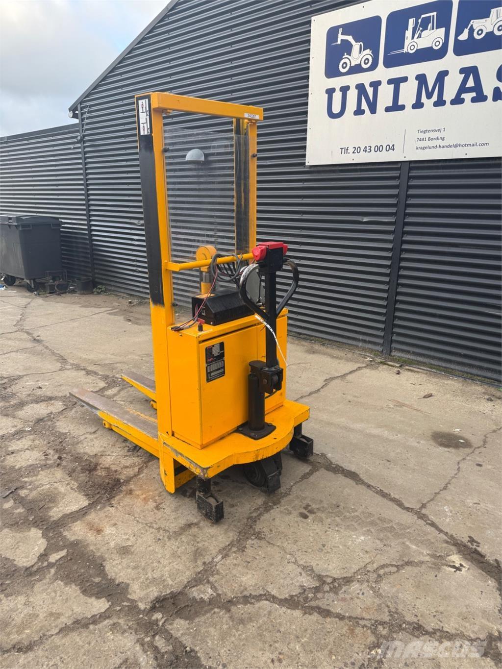 MIC 1000kg Hand pallet stackers