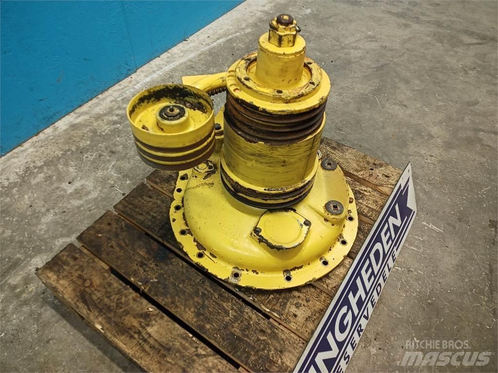 New Holland 8060 Agriculture - Others