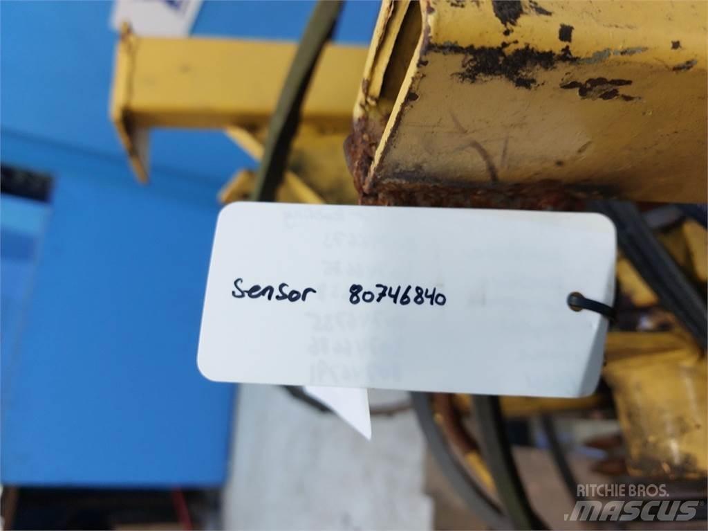 New Holland 8060 Combine harvester accessories