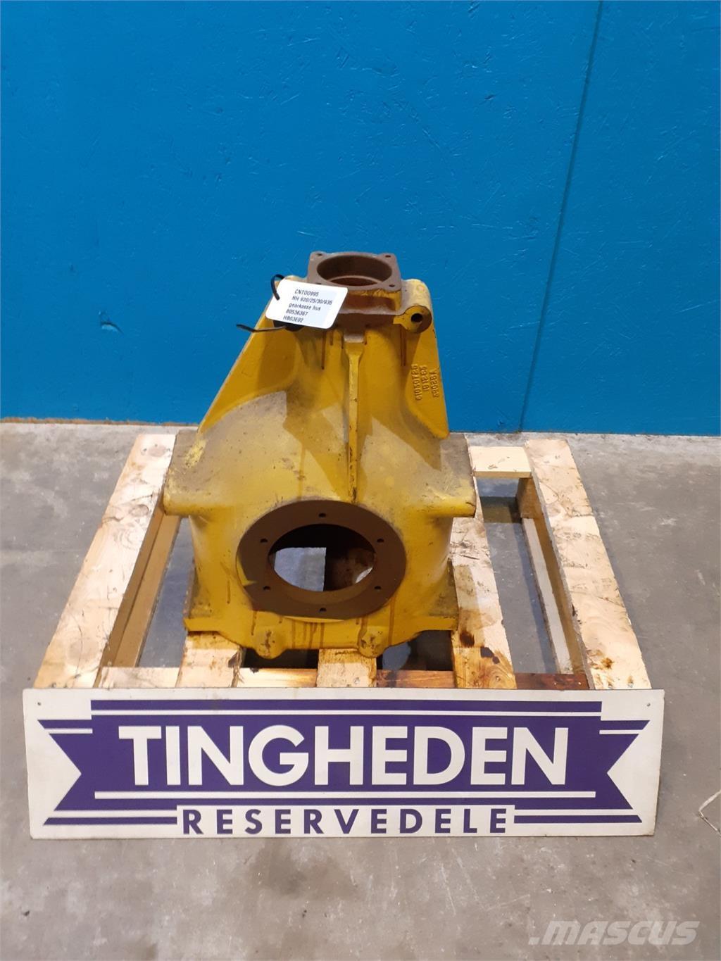 New Holland 935 Transmission