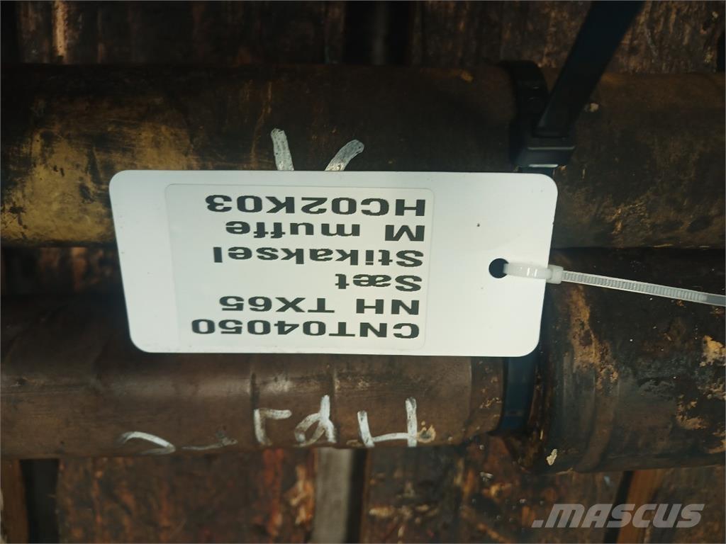 New Holland TX65 Combine harvester accessories