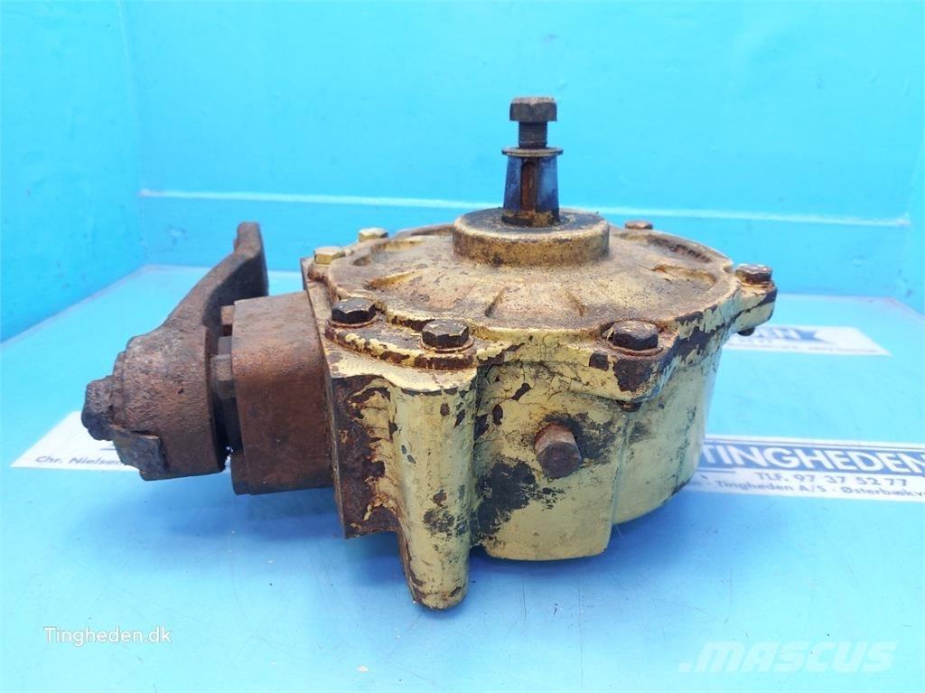New Holland TX68 Combine harvester accessories