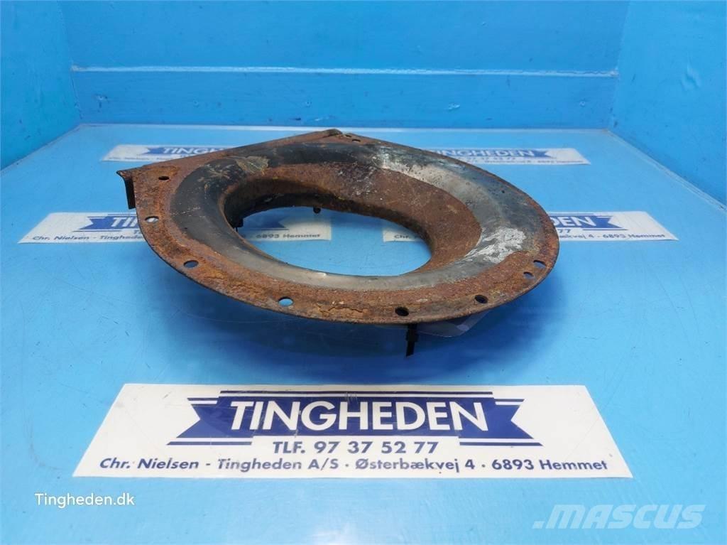 New Holland TX68 Combine harvester accessories