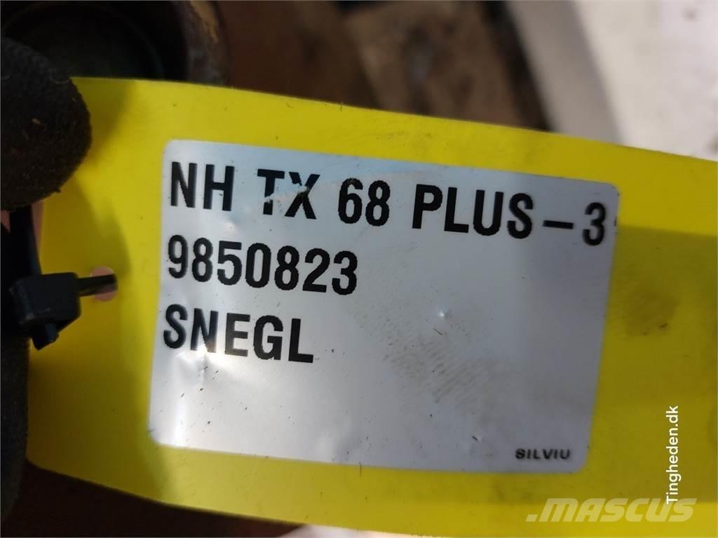 New Holland TX68 Combine harvester accessories