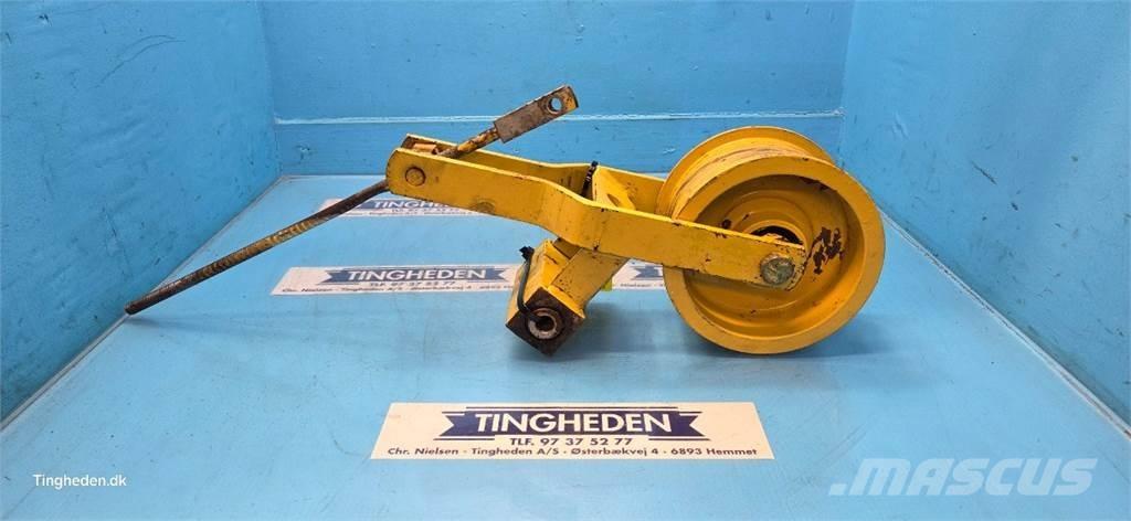 New Holland TX68 Sand and salt spreaders