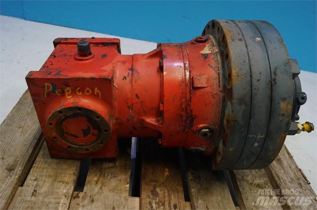 Peecon Fodervogn Mixer feeders