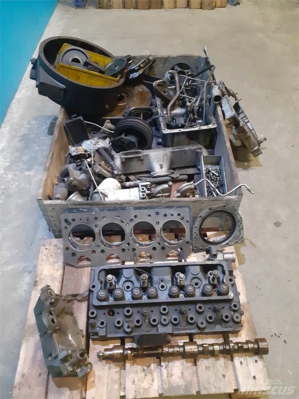Perkins 1004-4T Engines