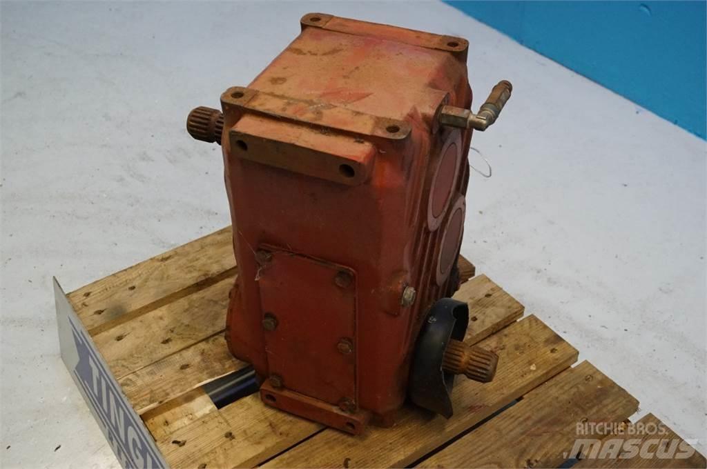 RMH Fodervogn Mixer feeders