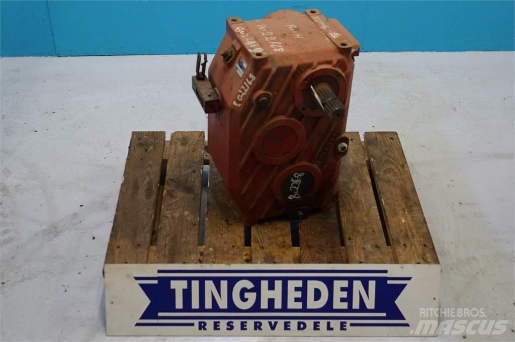 RMH Fodervogn Mixer feeders