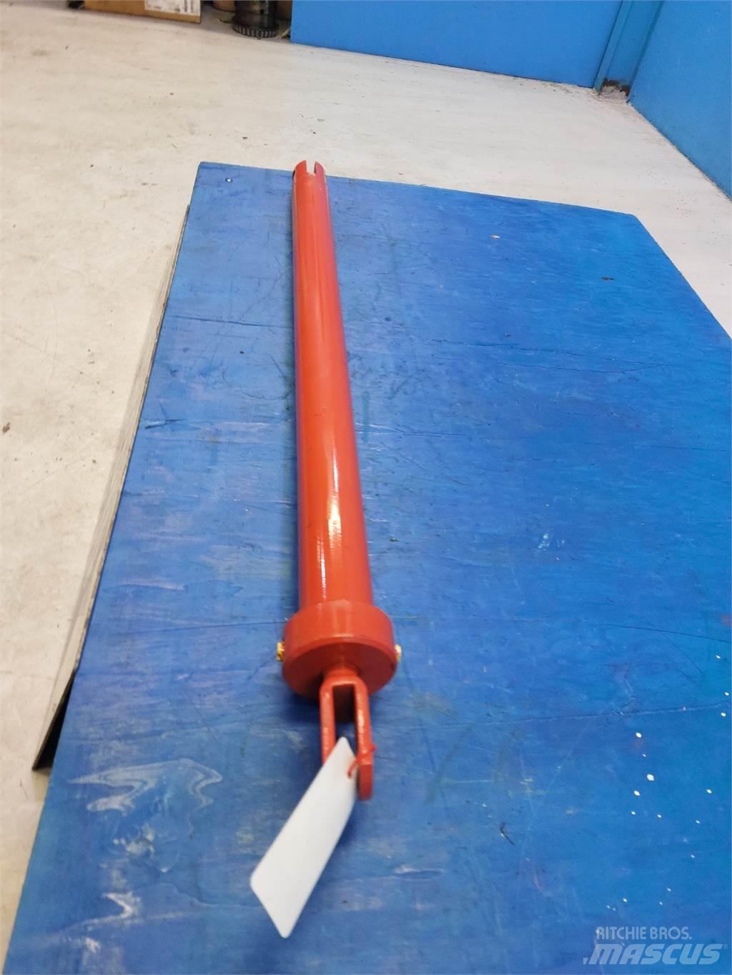Taarup Cylinder Rakes and tedders