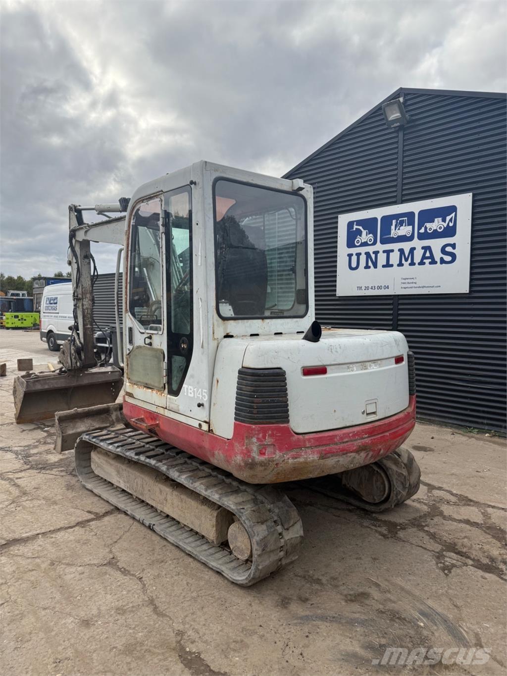 Takeuchi TB145 Crawler excavators