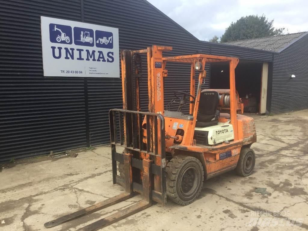 Toyota FG30 Forklift trucks - others