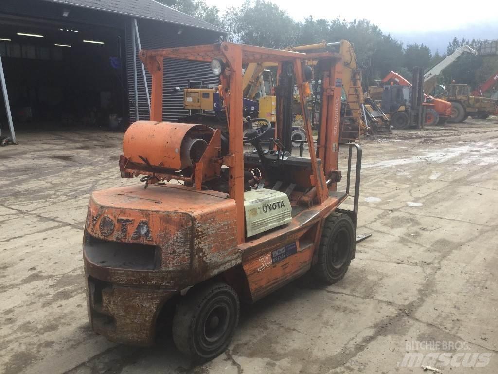 Toyota FG30 Forklift trucks - others