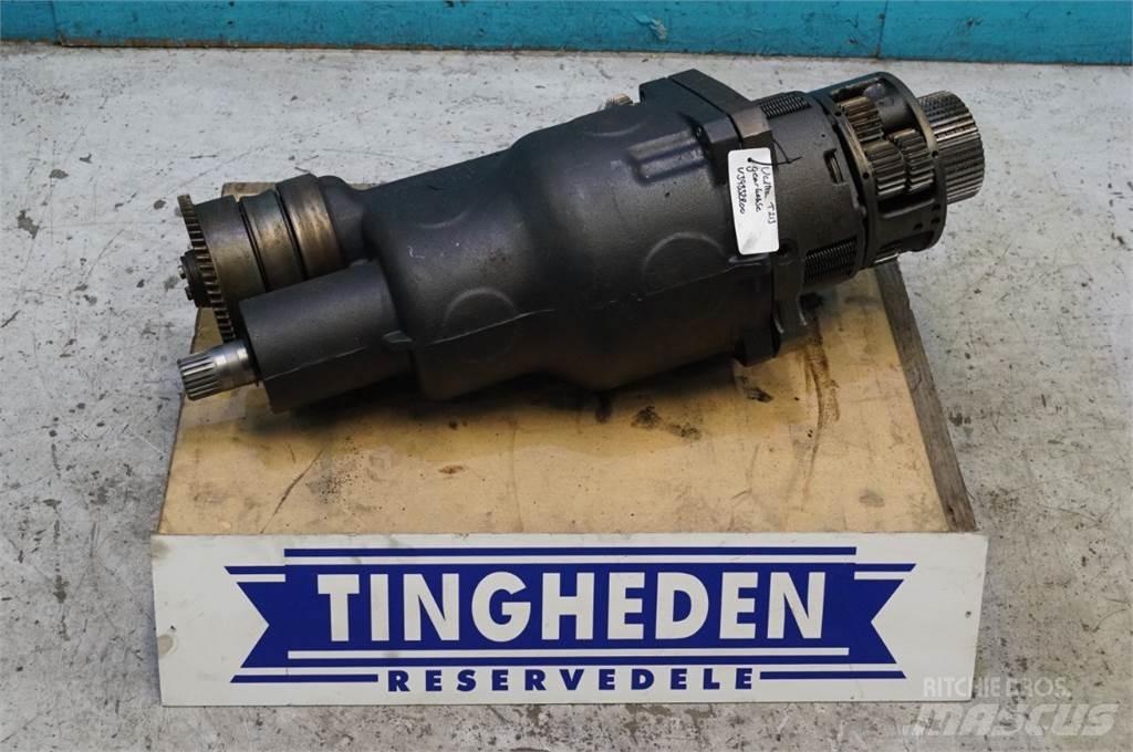 Valtra T213 Transmission