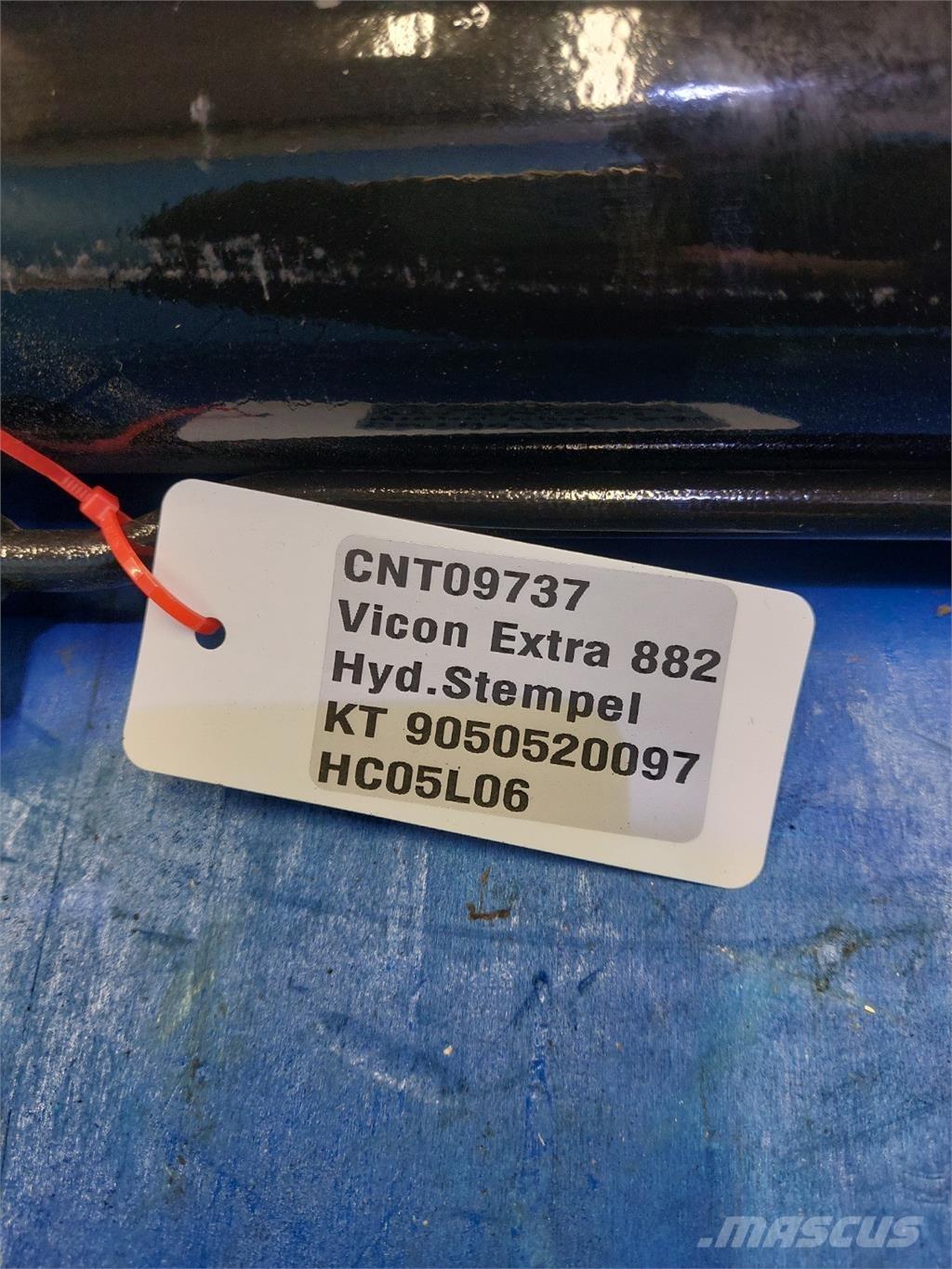 Vicon Extra 832 Mowers