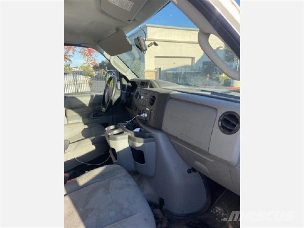 Ford E350 Box body trucks