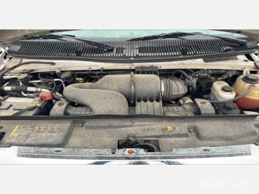 Ford E350 Box body trucks