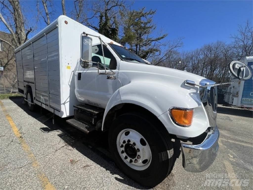 Ford F750 Box body trucks
