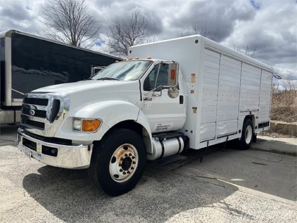 Ford F750 Beverage delivery trucks